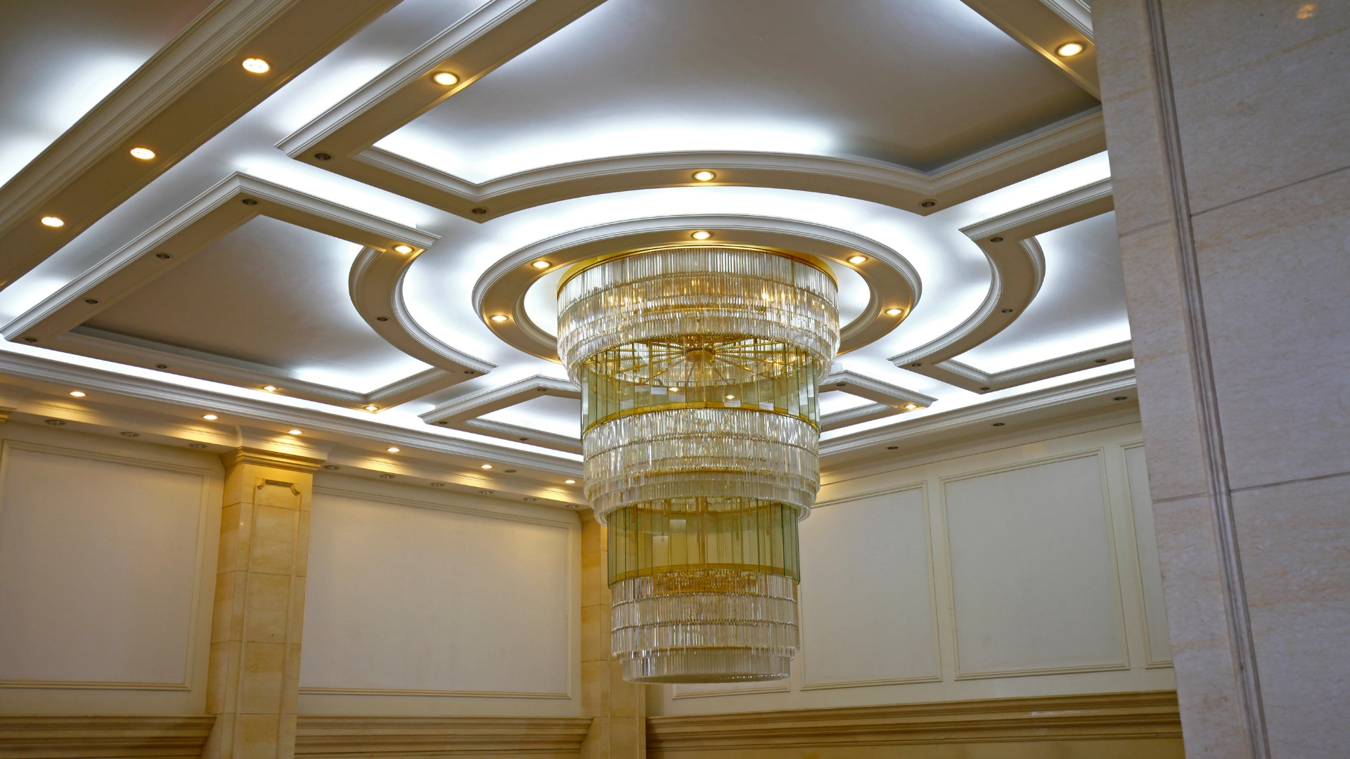 home interior designers for false ceiling