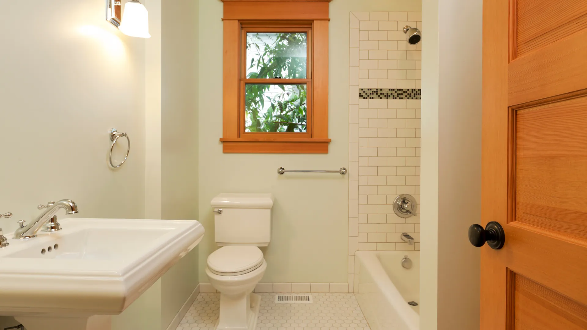 Bathroom Anna Nagar
